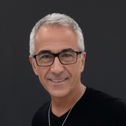 Siamak, master stylist at Siamak Hair Design
